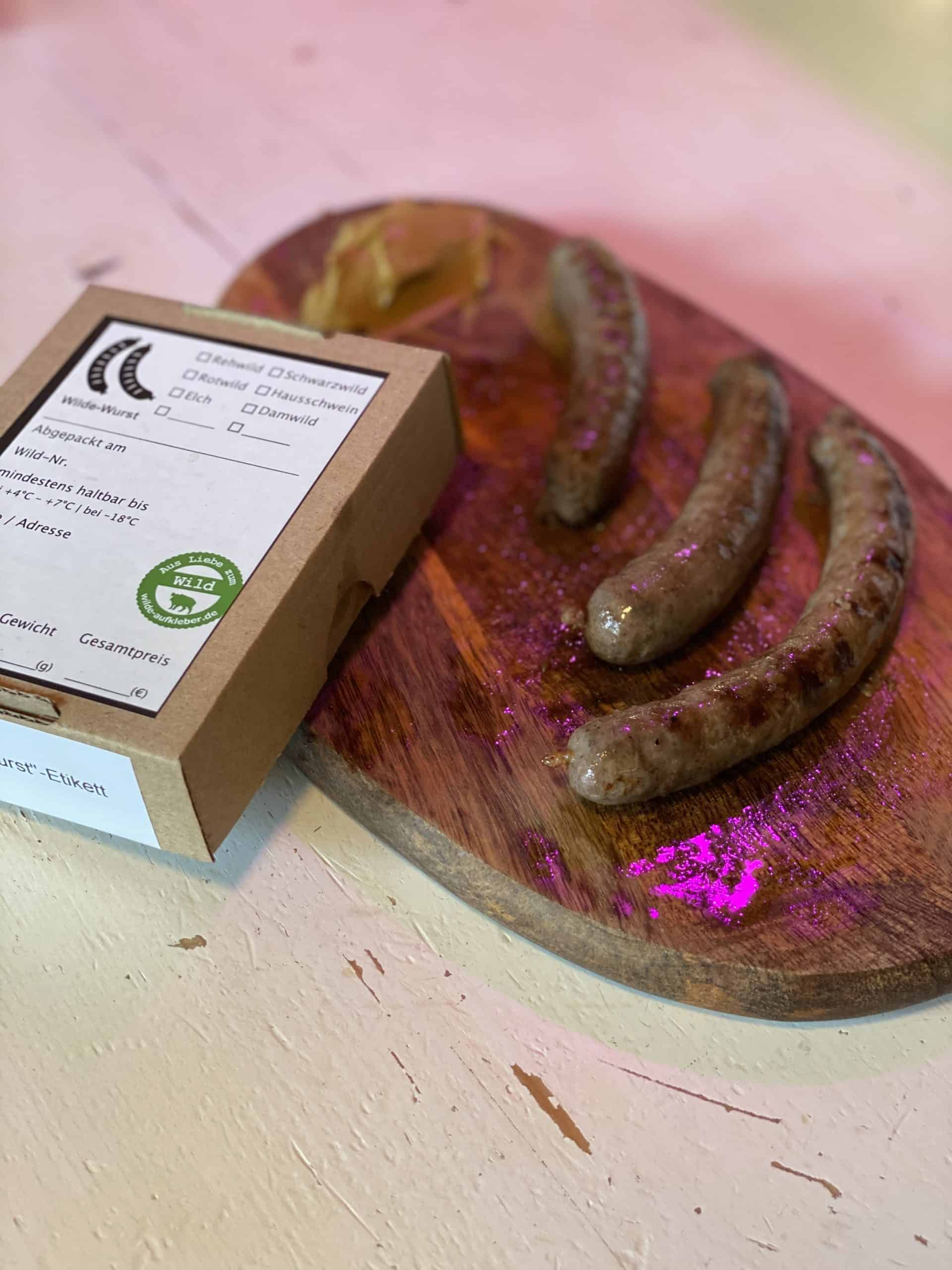 Wilde-Wurst-Aufkleber – Bild 3